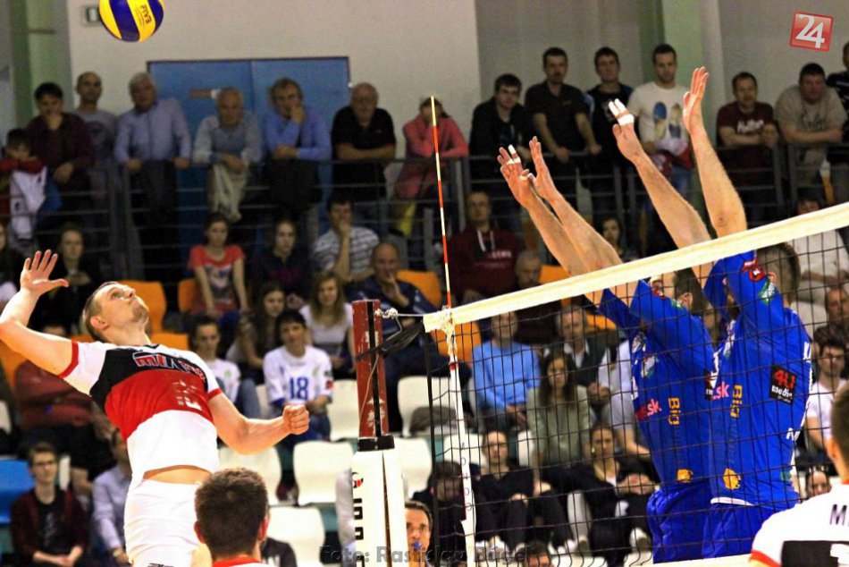 Ilustračný obrázok k článku Nitrianski volejbalisti opäť víťazne: Na domácej palubovke zdolali Trenčín