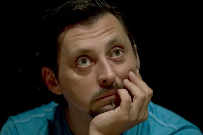 Ilustračný obrázok k článku Pilotný projekt na námestí v Brezne: Latinák, Gál aj Geišbergovci na jednom pódiu!