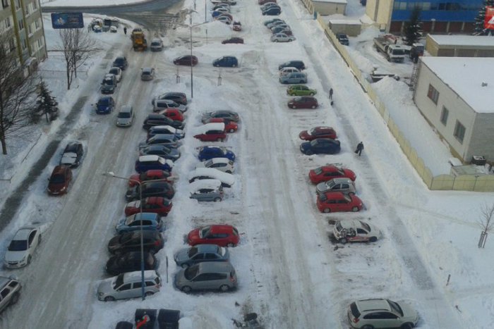 Ilustračný obrázok k článku Zimná údržba bola vďaka priaznivým okolnostiam lacnejšia: V Poprade ušetrili