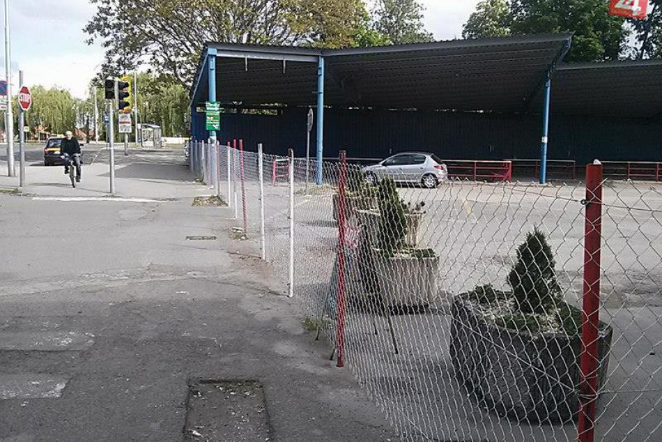 Ilustračný obrázok k článku Záchranný archeologický výskum týkajúci sa Kostolného námestia: Bude mať 3 etapy, ako to celé prebehne?