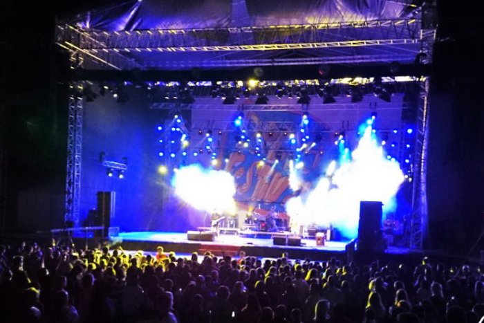 Ilustračný obrázok k článku Program Dobrého festivalu: V ktorý deň si vypočujeme Pendulum, Chinaski či Razorlight?