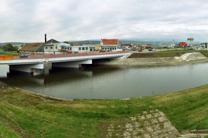 Ilustračný obrázok k článku Pomenovanie Hrona zahalené rúškom tajomstva. Čo má spoločné so smrekmi či germánskymi kmeňmi?