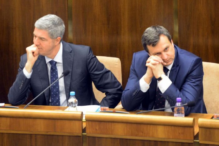 Ilustračný obrázok k článku Bugár a Danko porazili smerákov a predbehli aj Fica: V sympatiách i dôvere!