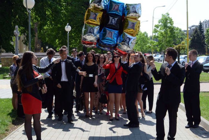 Ilustračný obrázok k článku Maturitné tablá made in Košice: Študenti ukázali obrovskú kreativitu! FOTO