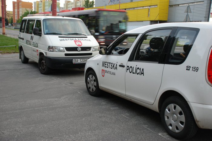 Ilustračný obrázok k článku Polícia kontrolovala krčmy aj škôlky