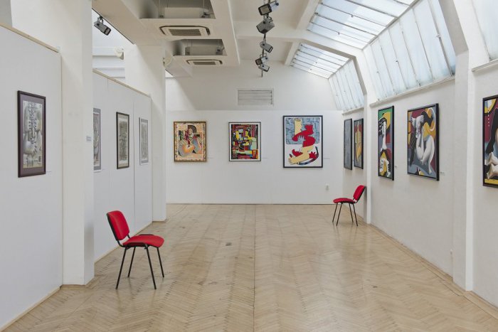 Ilustračný obrázok k článku Bratislavská galéria Umelka je zaplnená textilnými miniatúrami