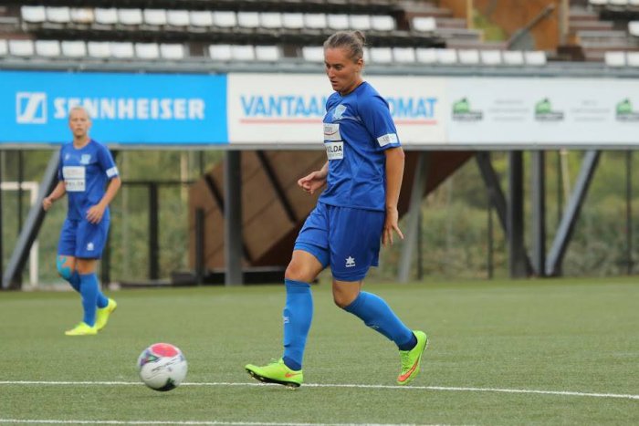 Ilustračný obrázok k článku Zámčanky rozstrieľali Senicu: Kapitánka Geržová so 7 gólmi v priebehu 13 minút