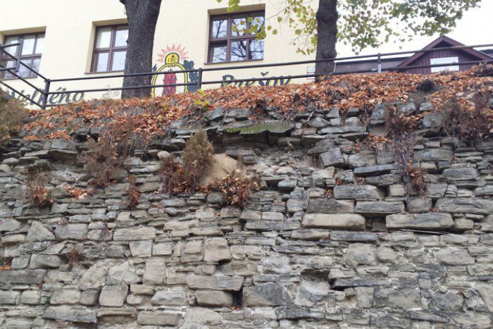 Ilustračný obrázok k článku Hradbové múry v Prešove majú získať na atraktivite: Mesto o projekte aj peniazoch, ktoré získalo!