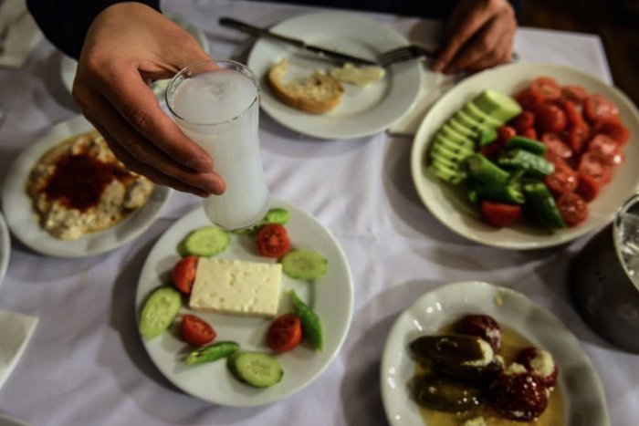 Ilustračný obrázok k článku TIP NA VÍKEND: Najedzte sa v jednodňovej reštaurácii, zažite migráciu rýb alebo bežte k srdcu