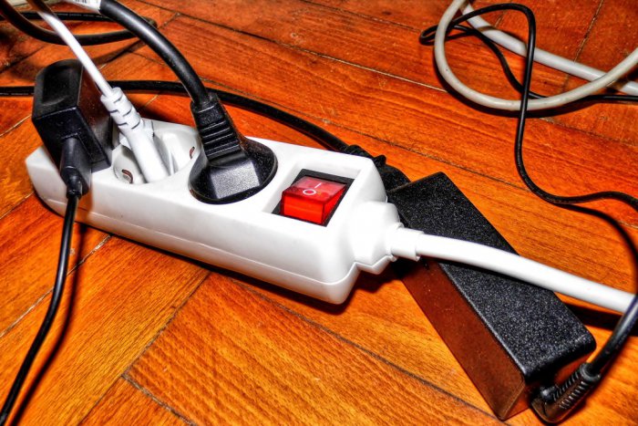 Ilustračný obrázok k článku Na viacerých miestach v Bystrici nepôjde elektrina. Kedy v júni sa treba pripraviť?