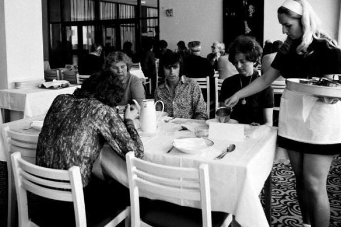 Ilustračný obrázok k článku Kedysi pýcha Michaloviec, potom schátraná ruina: Zaspomínajte si na legendárny Hotel Park