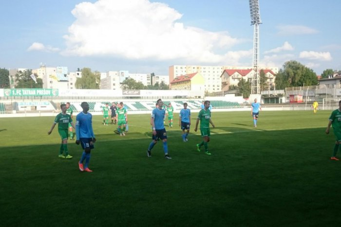 Ilustračný obrázok k článku Futbalisti Tatrana v závere sezóny útočia na prvé miesto: Doma s Nitrou však zaváhali