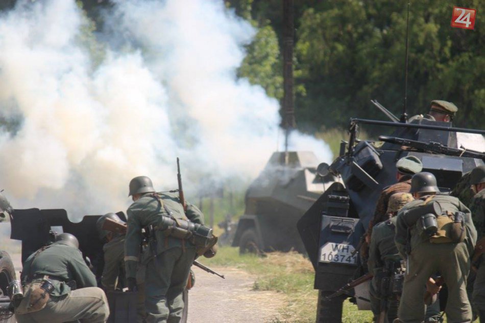 Ilustračný obrázok k článku V Nitre sa strhnú historické boje: Uvidíme sovietsky tank i letecký súboj