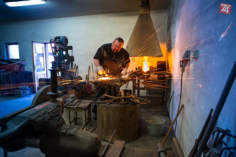 Ilustračný obrázok k článku Nože Hrochoťana Laskyho vlastní aj princ Charles. Najnovšie zahviezdil v renomovanej súťaži