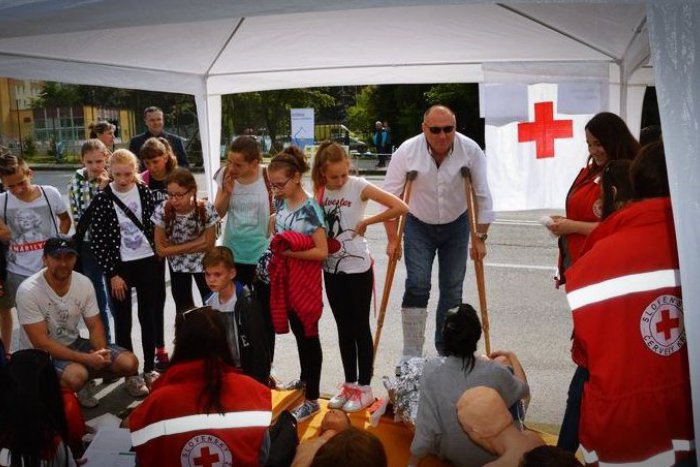 Ilustračný obrázok k článku Podujatie, ktoré sa zameriava na pohyb: Stovky detí si užili deň plný zábavy