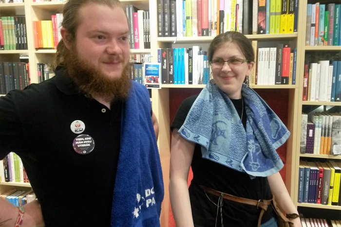 Ilustračný obrázok k článku Uterákový úlet: Pri stopovaní neprepadnite panike