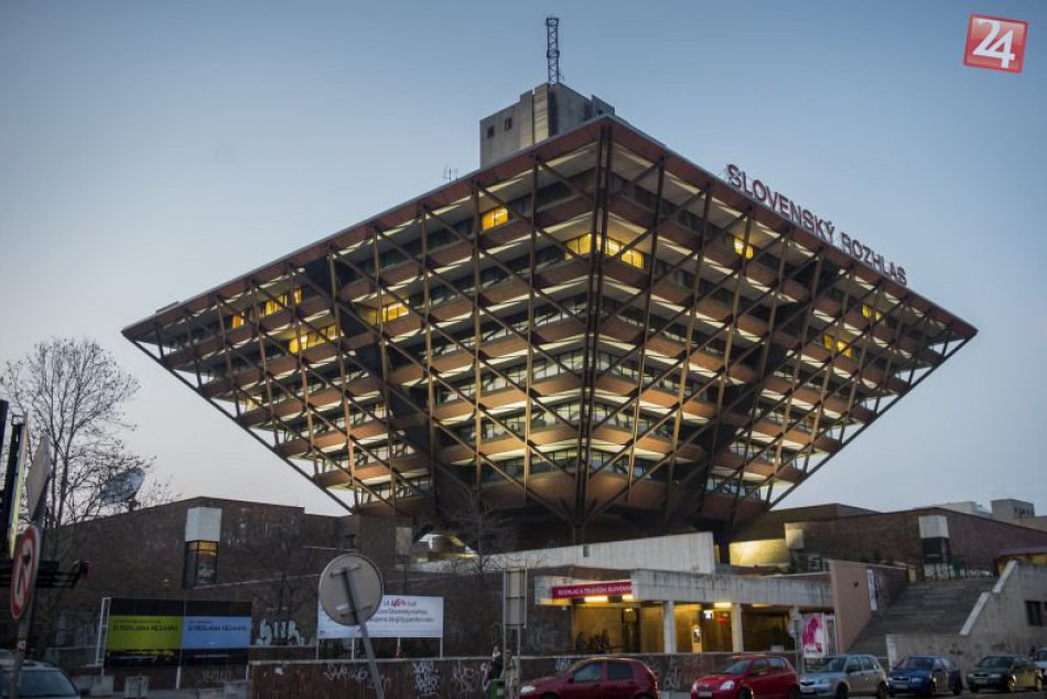 Ilustračný obrázok k článku Kauza interného dokumentu RTVS: Opozícia žiada odvolanie riaditeľky spravodajstva rozhlasu