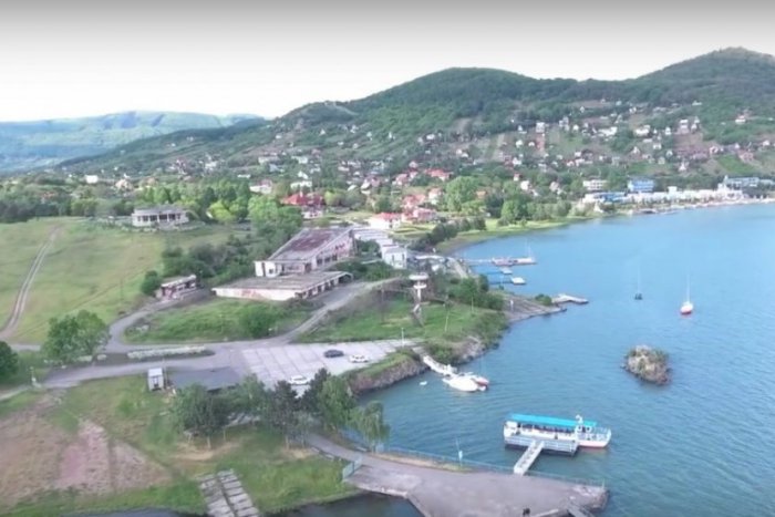 Ilustračný obrázok k článku Ak milujete Šíravu, toto VIDEO vás dostane: Zábery, ktoré budete chcieť prehrávať zas a znova!