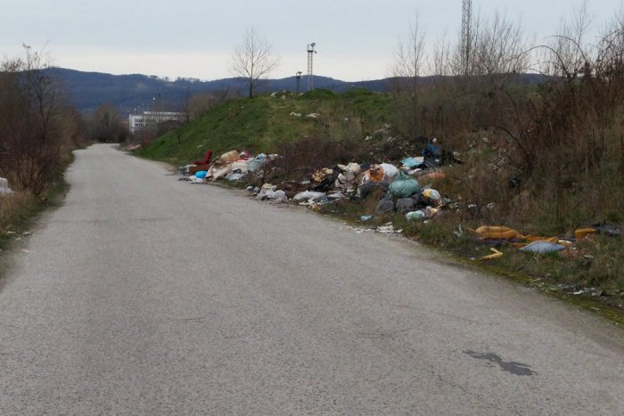 Ilustračný obrázok k článku Bratislava sa chystá na predsedníctvo. Najhoršej čiernej skládky ju však zbavili dobrovoľníci