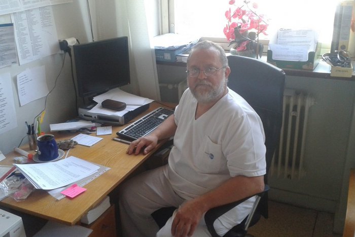 Ilustračný obrázok k článku Považskobystrický lekár Branislav Brežný (64) v elitnej skupine ocenených: Je to pre mňa veľká česť