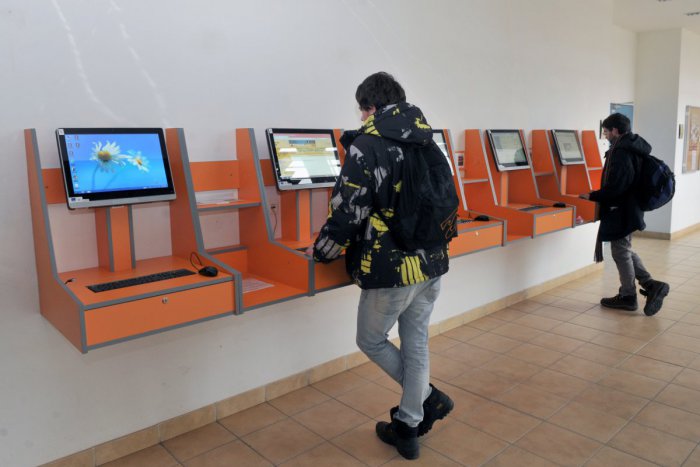 Ilustračný obrázok k článku Hlavné mesto zamestná na odborných oddeleniach študentov