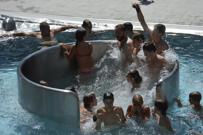 Ilustračný obrázok k článku Kúpaliská v Košiciach hlásia obmedzenia: Ako hodnotia letnú sezónu?