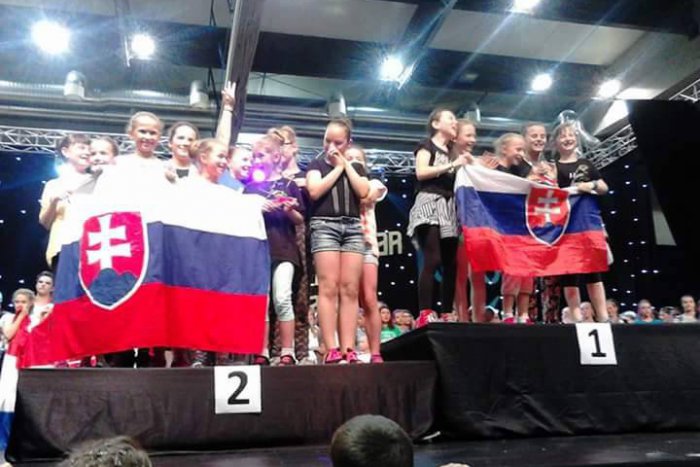 Ilustračný obrázok k článku Obrovský úspech humenských tanečníc v Chorvátsku: Brali najväčšie ocenenia v šou vysielanej do celého sveta!