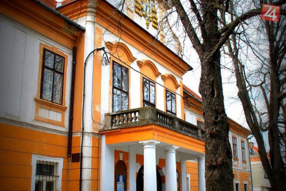 Ilustračný obrázok k článku Vianočný koncert v múzeu: V netradičných priestoroch vystúpi Vlasta Mudríková