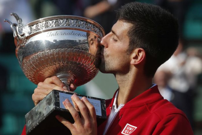 Ilustračný obrázok k článku Famózny Djokovič to zvládol. V Paríži dosiahol na svoj prvý antukový grandslam