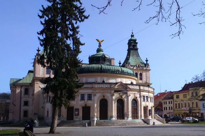 Ilustračný obrázok k článku V Spišskej nás čaká výnimočný ročník prestížnej súťaže krásy: Toto sa chystá rovno pred Redutou!