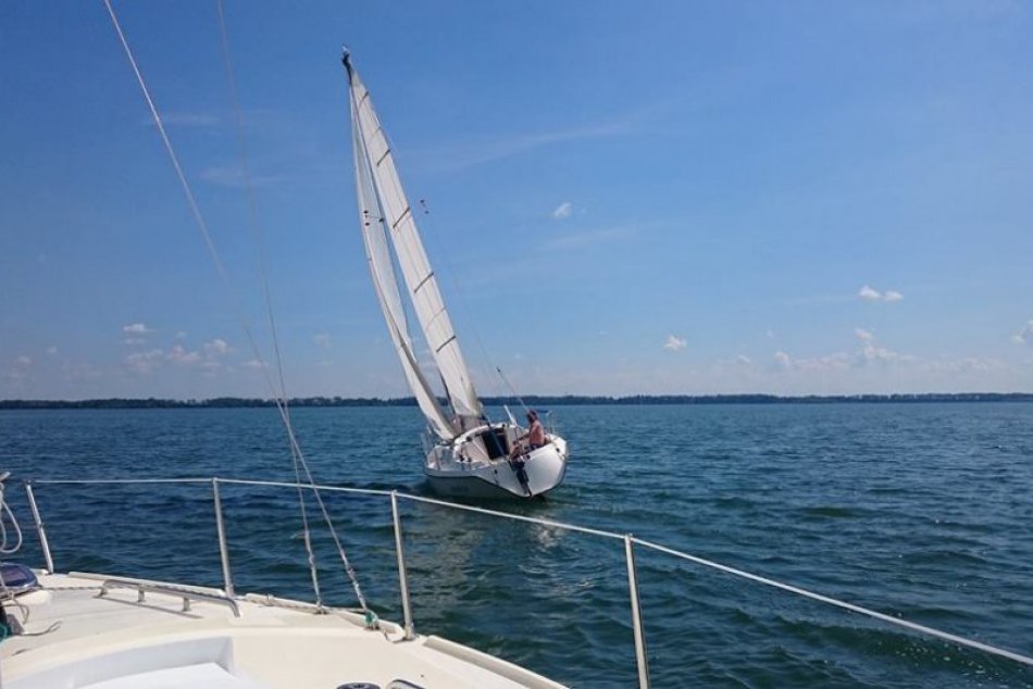 Ilustračný obrázok k článku FOTO: Na Šírave sa naskytol naozaj pekný pohľad. Zemplínske more skrášlili jachty