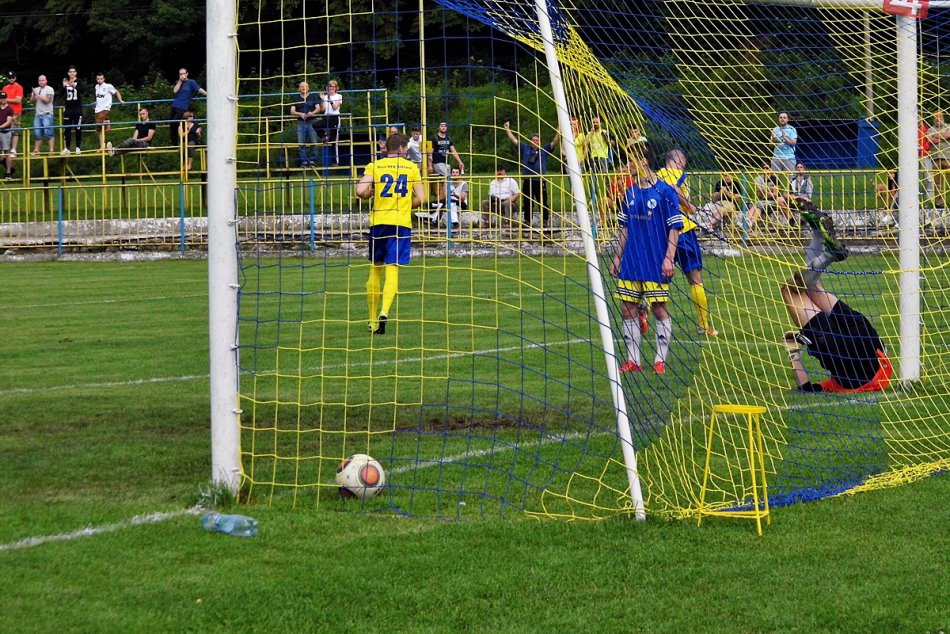 Ilustračný obrázok k článku Futbalisti z Rožňavy v Stropkove: Zápas sa im nepodarilo vyhrať