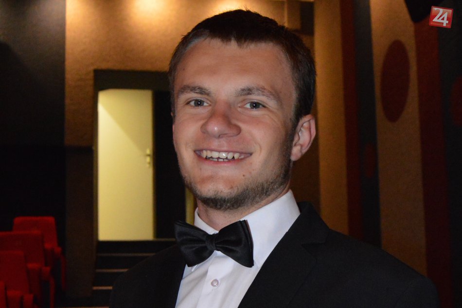 Ilustračný obrázok k článku Výnimočný študent z bilingválok: Erik Kovalík chce robiť svet lepším