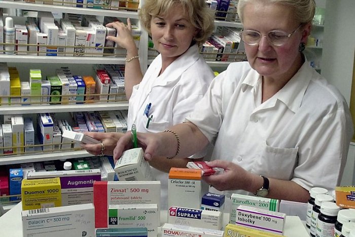 Ilustračný obrázok k článku Emergentný systém výdaja liekov sa má zmeniť: Cez víkend chcú rozvoz zrušiť