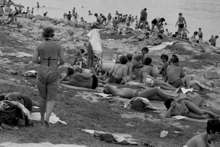 Ilustračný obrázok k článku Hemžilo sa to tam aj tisíckami ľudí: Spomienky na miesto, ktoré si kedysi Hlohovčania zamilovali na kúpanie