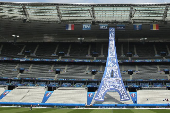 Ilustračný obrázok k článku Výnimočný stav a štrajky. Čo ministerstvo odporúča pred cestou do Francúzska