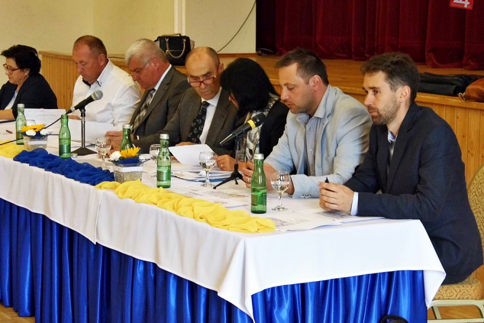 Ilustračný obrázok k článku Dôležité rokovanie v Rožňave: Hlavnou témou bola výstavba R2