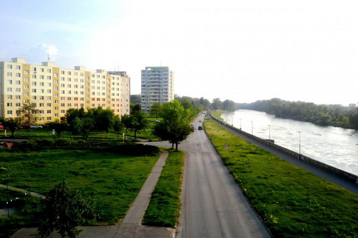 Ilustračný obrázok k článku Prelet nad uplynulými dňami v Hlohovci a okolí: 5 najčítanejších správ celého týždňa