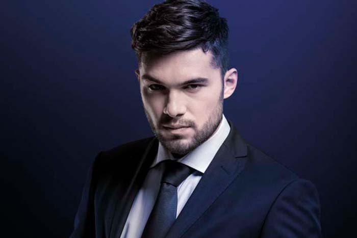 Ilustračný obrázok k článku Tip na knihu: Novinka Hrdina od Samanthy Youngovej už v predaji