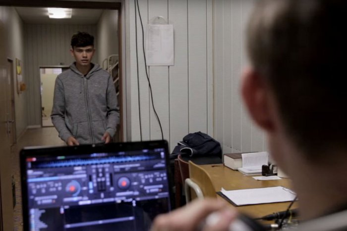 Ilustračný obrázok k článku Geniálne študentské VIDEO natočené na jeden záber vás dostane: Zimomriavky zaručené!