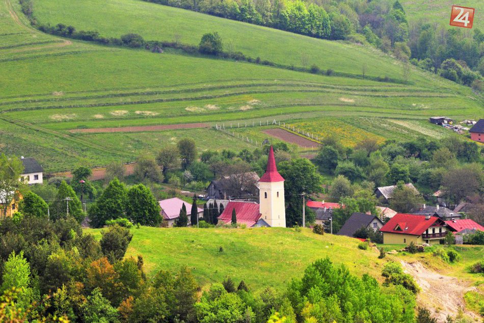 Ilustračný obrázok k článku Dedinka pri Žiari odkajživa spájala národnosti: Jej dialektu nerozumel nikto