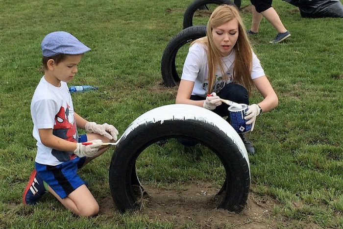 Ilustračný obrázok k článku Dobrovoľníci počas podujatia Naše mesto skrášľovali Ružinov