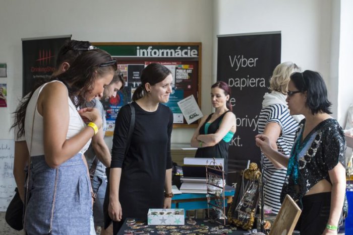 Ilustračný obrázok k článku Fakulta architektúry STU sa opäť premení na galériu najlepších prác