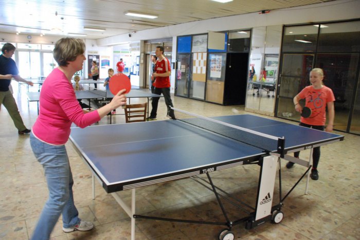 Ilustračný obrázok k článku Ping-pong v kulturáku pokračuje