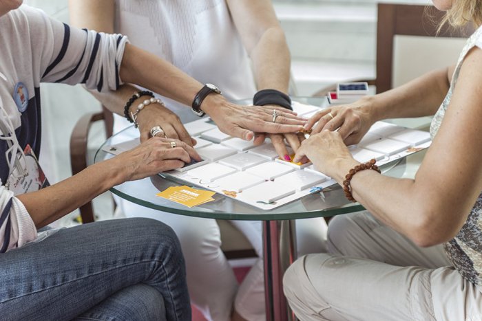 Ilustračný obrázok k článku ROZHOVOR s autorkou unikátnej hračky Nikoletou Čeligovou z Nitry: Hmatové pexeso sa hrávajú aj známe osobnosti