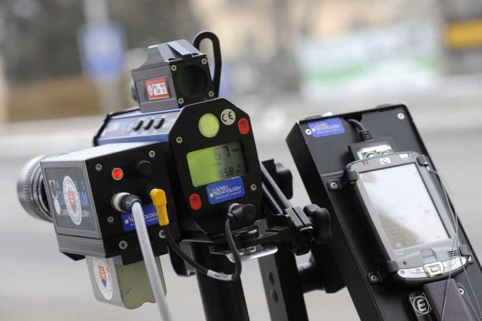 Ilustračný obrázok k článku Vodiči, dávajte si pozor: Policajti dnes budú opäť všade