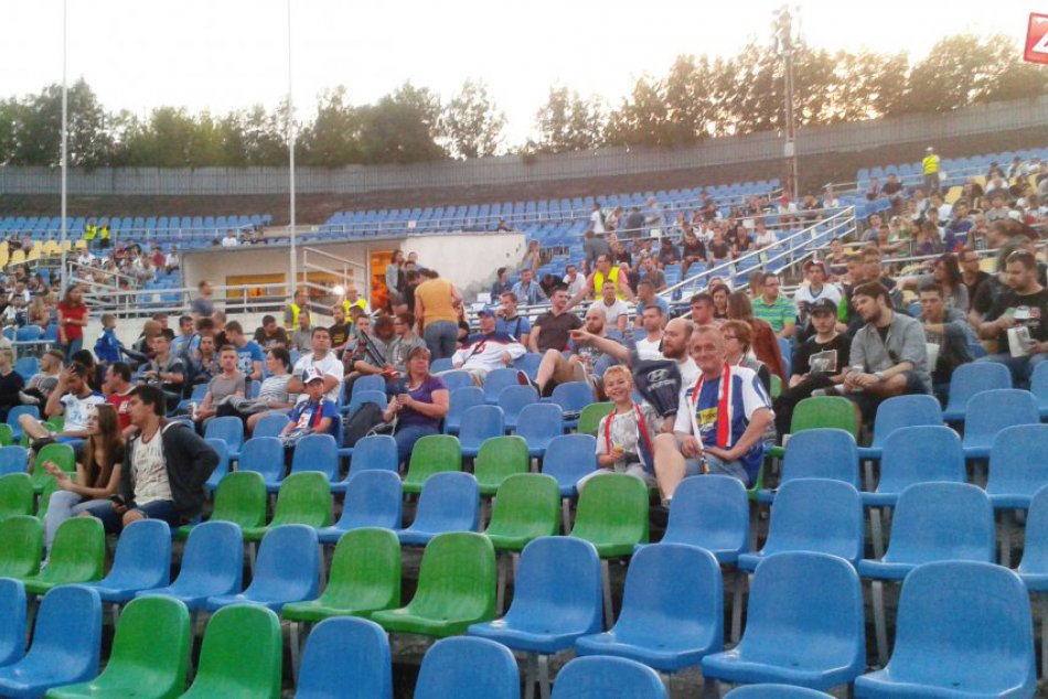 Ilustračný obrázok k článku Slovensko – Anglicko v Amfiteátri Košice: FOTO čarovnej atmosféry historického zápasu!