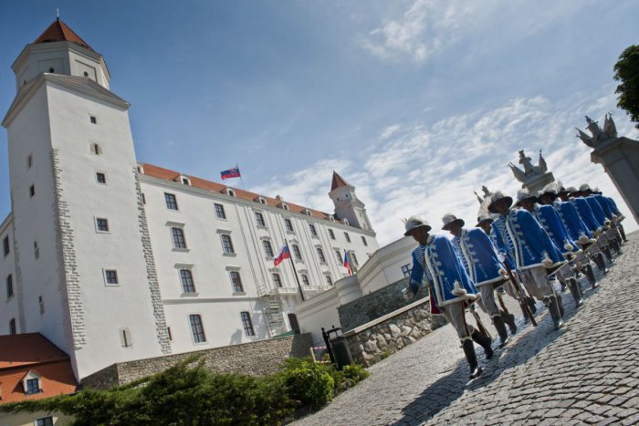 Ilustračný obrázok k článku Koľko bude stáť interiérové vybavenie Bratislavského hradu?