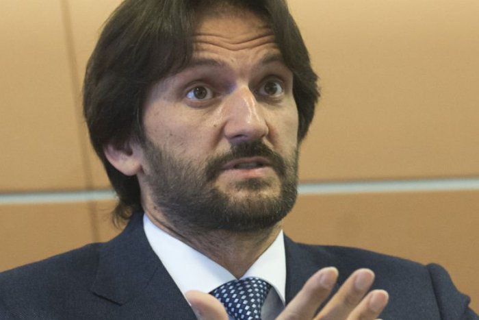 Ilustračný obrázok k článku Čo by ste mali vedieť o kauze Bašternák. Otrasie niečo pozíciami našich politikov?