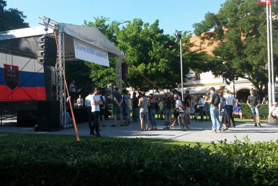 Ilustračný obrázok k článku Ulica, ktorá žiada Kaliňákovu hlavu, stráca hlas. Čo bude nasledovať?